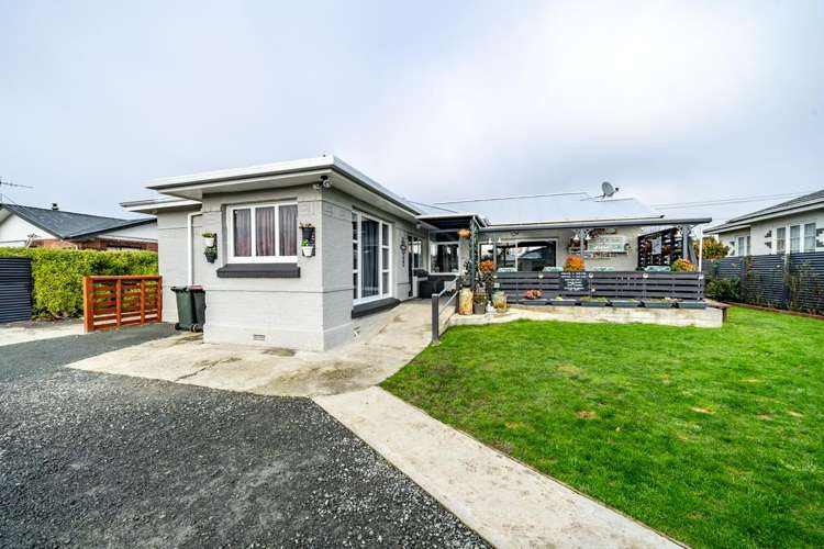 8 Burns Street Mataura_17