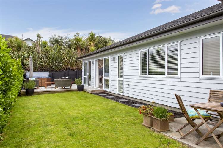 22 Boocock Crescent Orewa_15