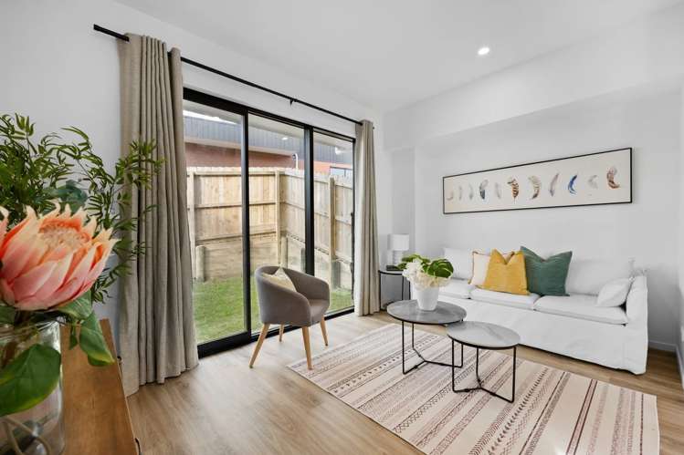 3/233 Great North Road Henderson_2