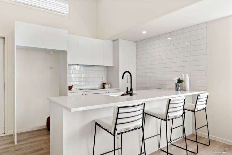 23h Hendry Avenue Hillsborough_9