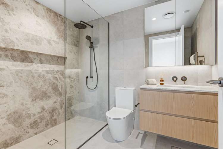 81 Carlton Gore Road Newmarket_22
