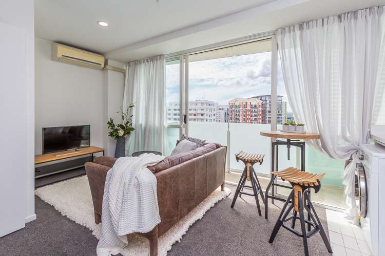 1421/10 Waterloo Quadrant Auckland Central_7