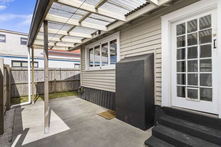 2 Waterview Road Favona_12