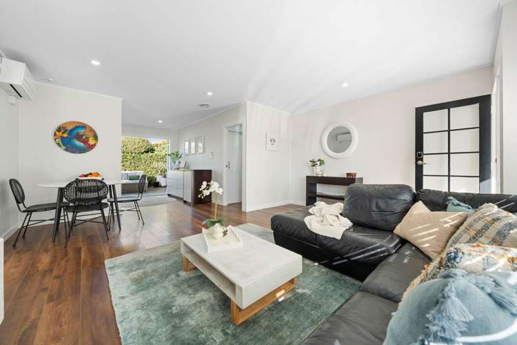 2/202 Fisher Parade Farm Cove_7