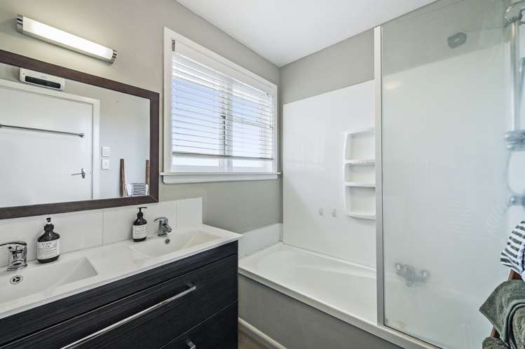 236 Horndon Street Darfield_20