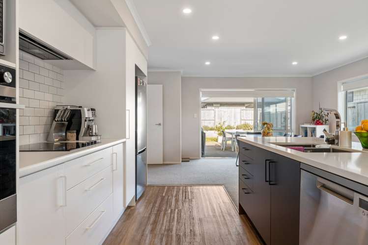 6 Wahaika Way Papamoa_3