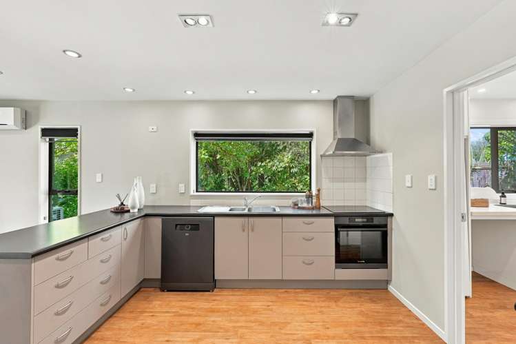 37 Lakewood Drive Burwood_7