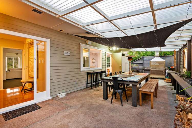 15 Taioma Crescent Te Atatu Peninsula_7