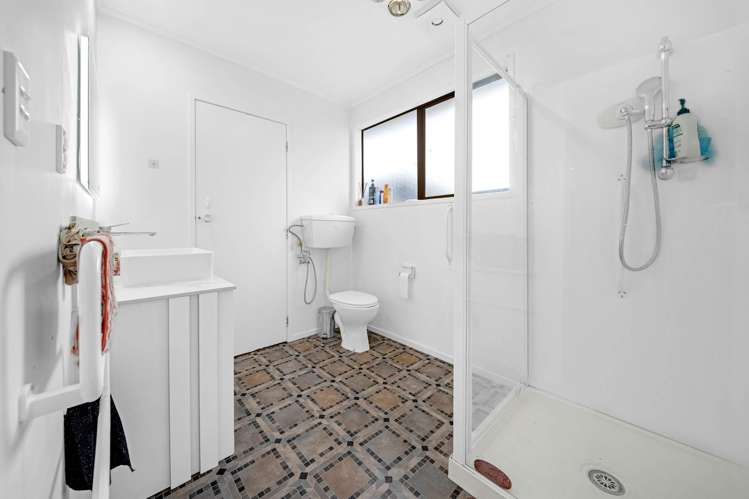 14 Le Havre Place Takanini_22