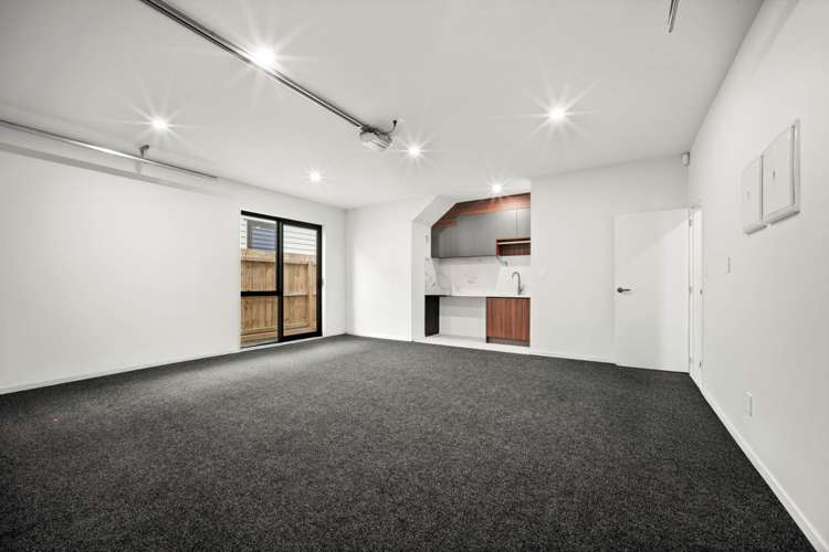 6 Pukeko Road Hobsonville_19