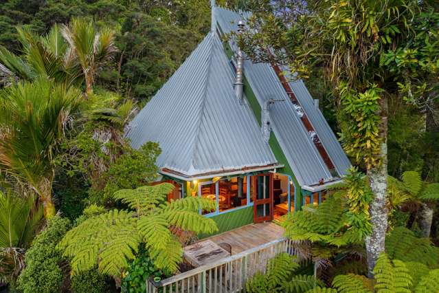 8 Valley View Road Titirangi_4