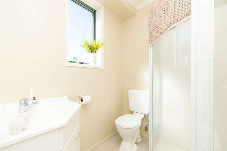 11 Mckenzie Place Rototuna North_15