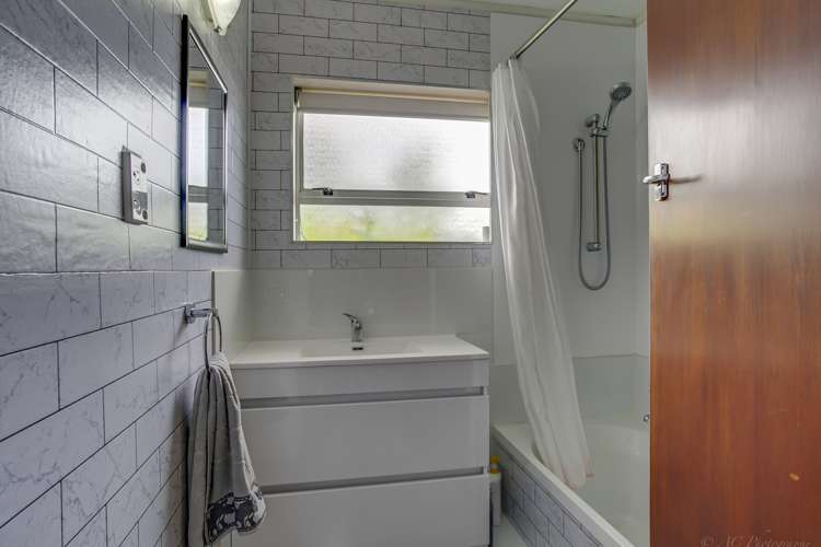 13 Kent Street Marchwiel_18