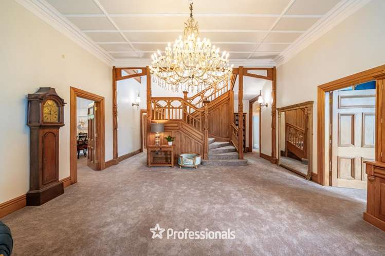 722 High Street Epuni_1