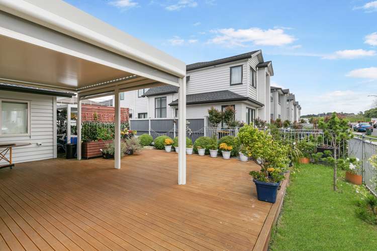 5 Horsefields Drive Flat Bush_5