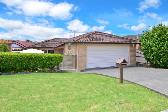 35 Chesterfield Way Orewa_3