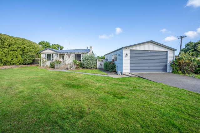 Lifestyle Living in Otatara – approx 1.25 Acres