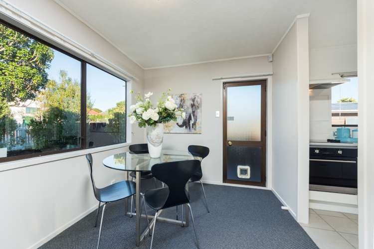 1/82 Kervil Avenue Te Atatu Peninsula_6