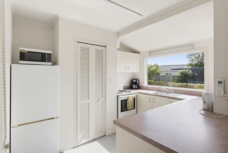 90 Eatwell Ave Paraparaumu Beach_6