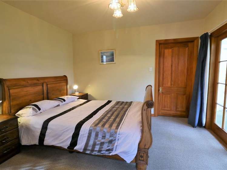 27 Hilton Road Carterton_10