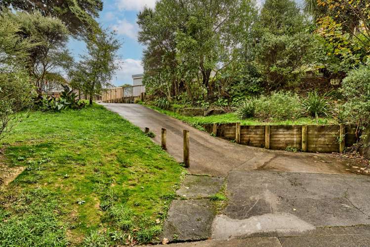 25 Kiriwai Road Paremata_15