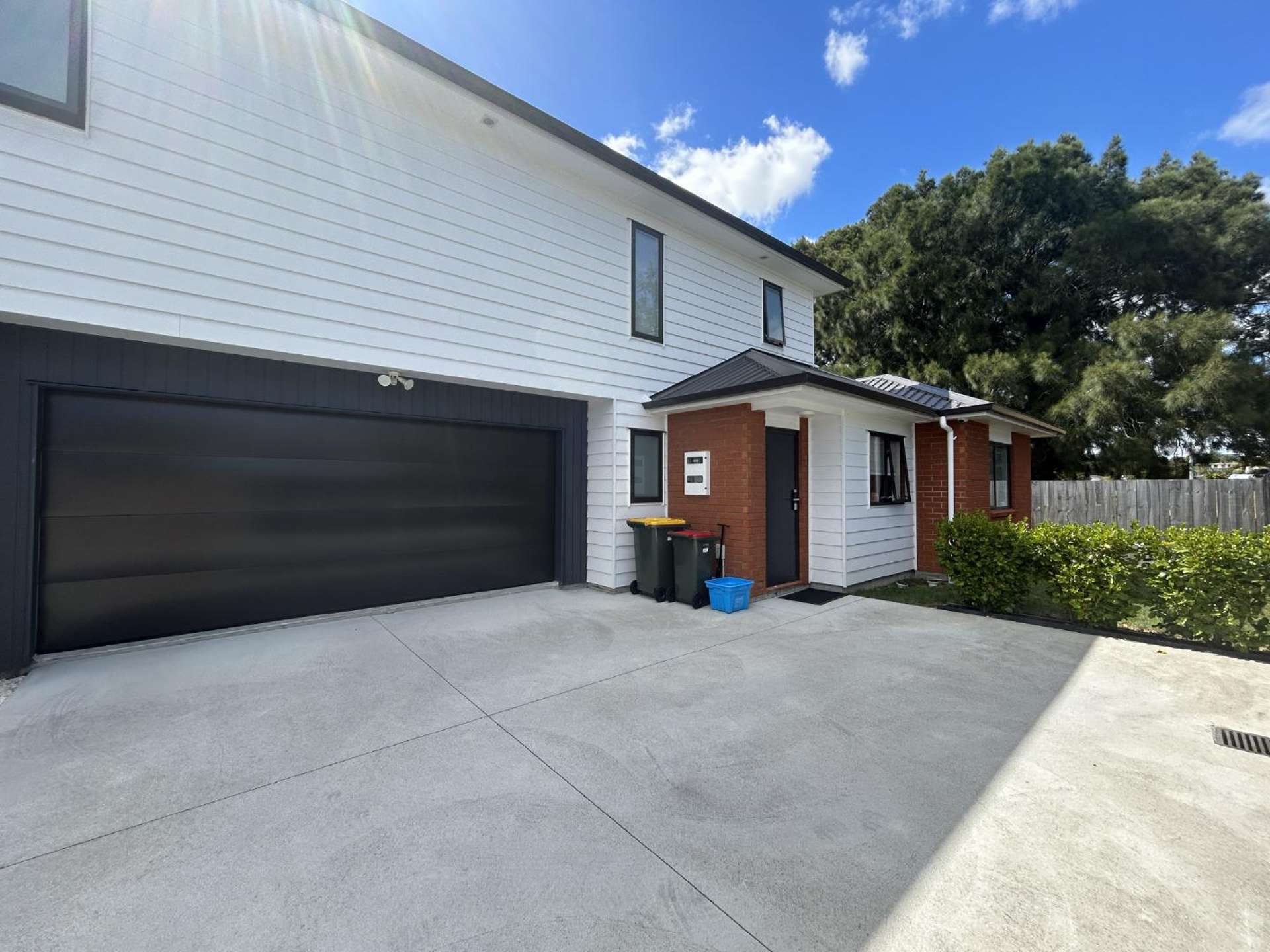 2B/23 Hibiscus Avenue Hamilton Lake_0