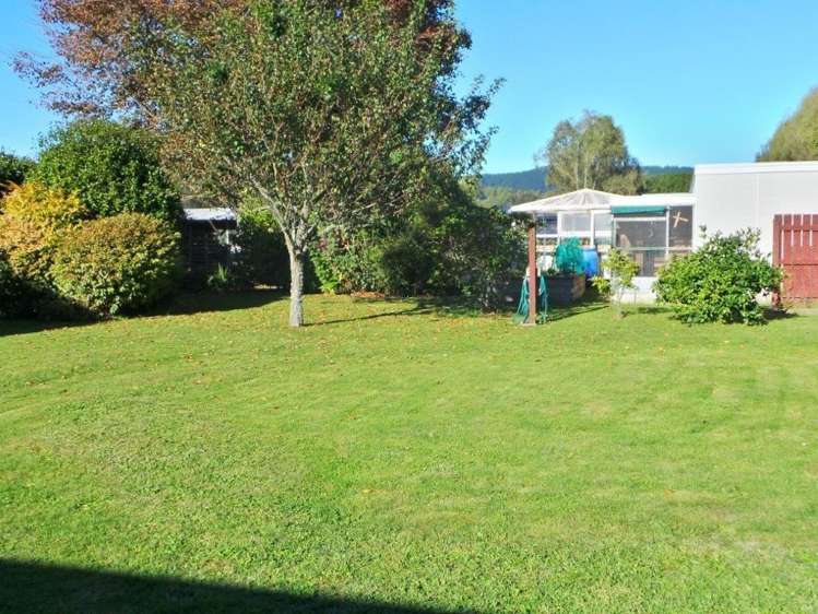 40 Fairfield Road Levin_11