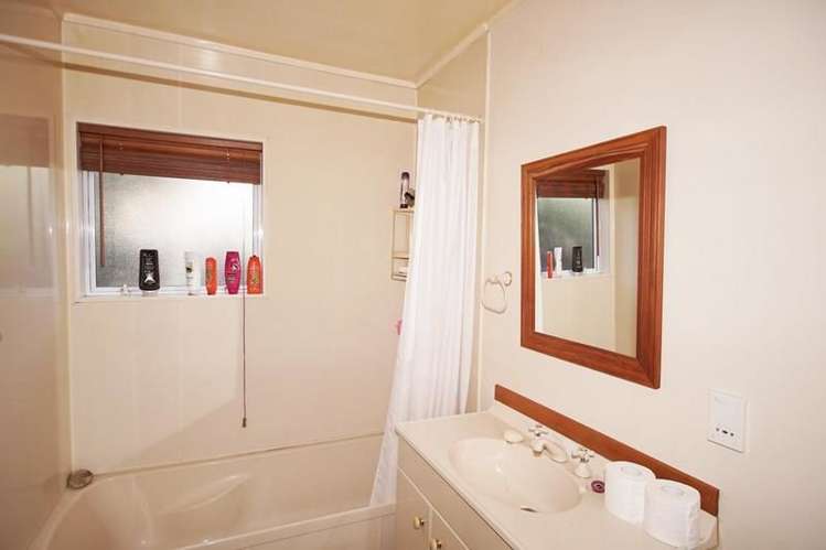 11 Glenwood Avenue Birkenhead_12