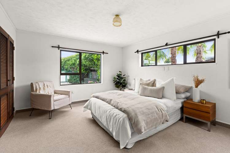 377 Westminster Avenue Tamatea_17