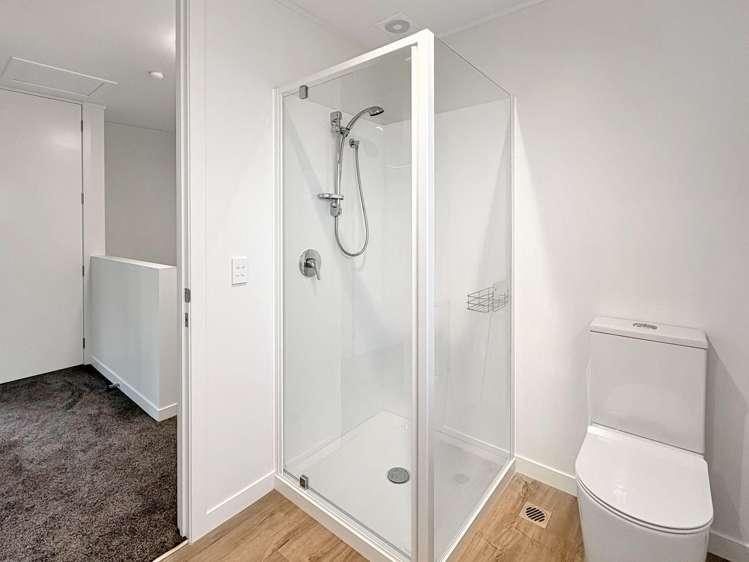 2/46 Sullivan Av Woolston_11