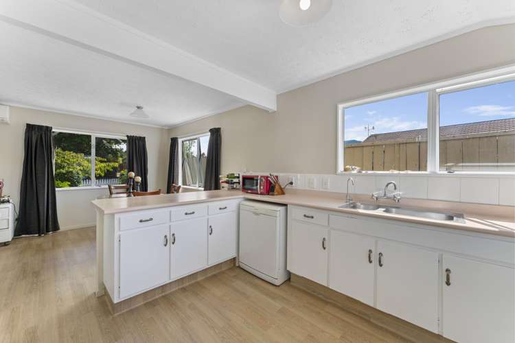 43 Arthur Crescent Hilltop_10