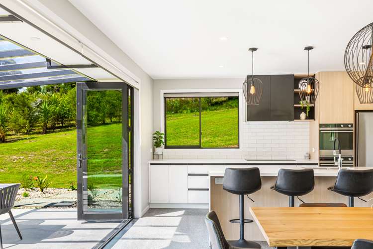 224 Birdwood Road Massey_24