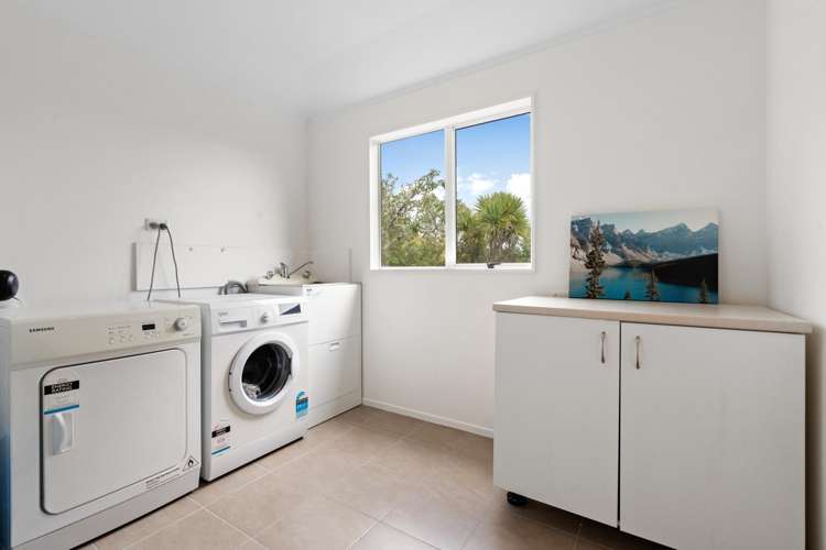 24 Sarah Todd Lane Waimauku_14