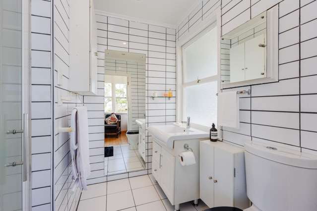 2 Lilac Grove Hillsborough_4