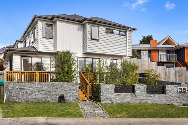 Modern Comfort, Prime Location!