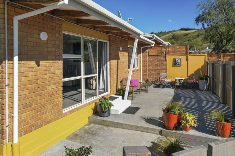 2/18 Murphy Street Toi Toi_0