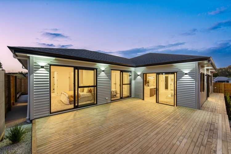 10 Puruatanga Road Wainui_24