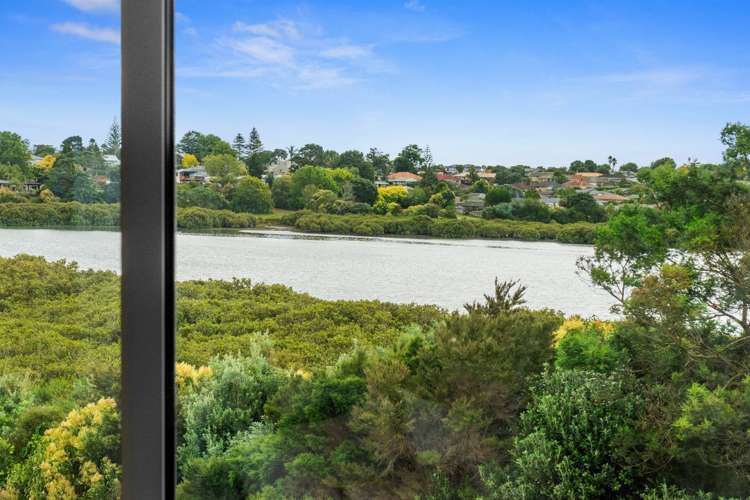 5 Iwinuku Crescent Wattle Downs_27