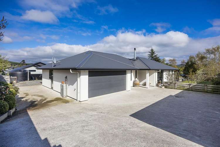 4 Chatham Street Waihola_25