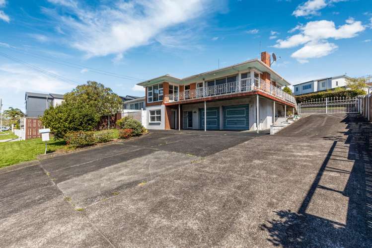 9 Griffen Park Road Mount Roskill_23