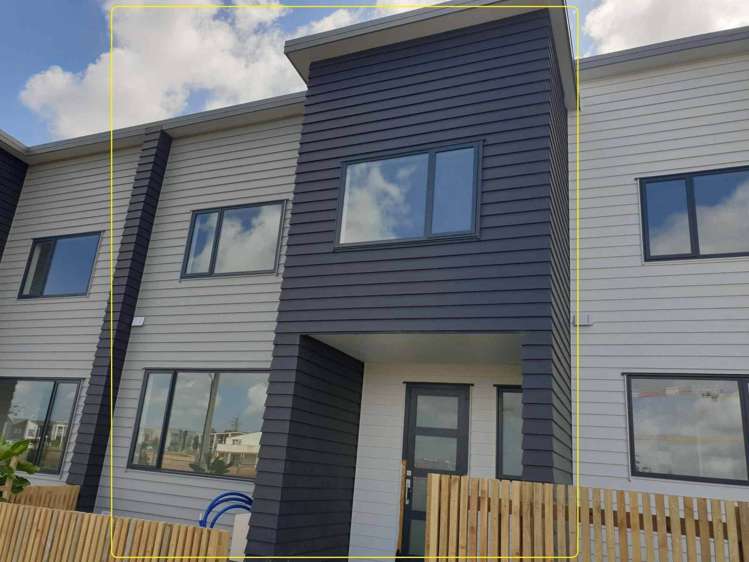 140 Squadron Drive Hobsonville Waitakere City Houses for Rent