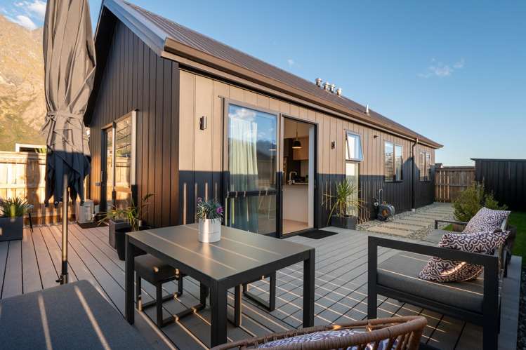 46 Spur Ridge Rise Jacks Point_13