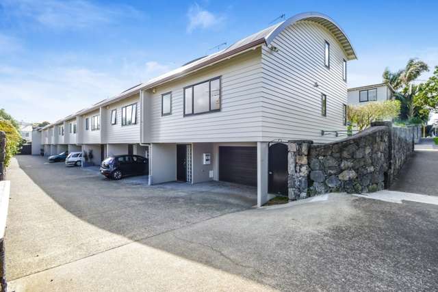 2/76 Galway Street Onehunga_1