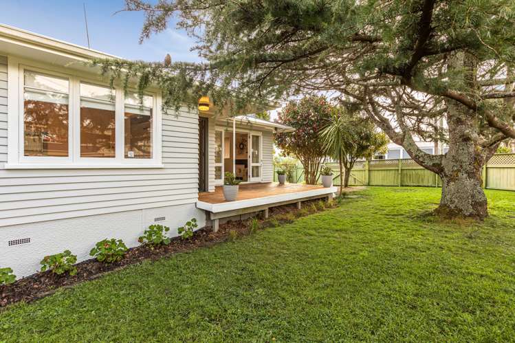 2 Beazley Place Glendene_18