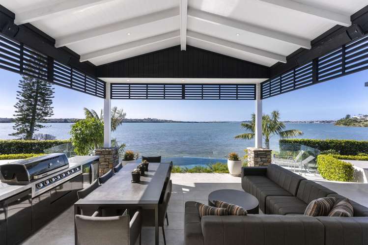 76 Bramley Drive Farm Cove_8