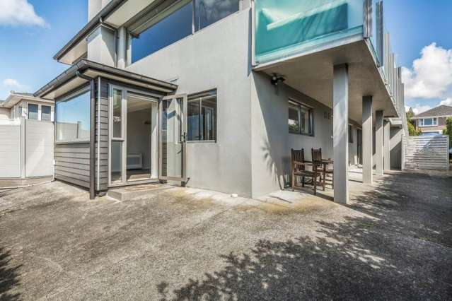 Modern Two Bedroom Flat in Hillcrest