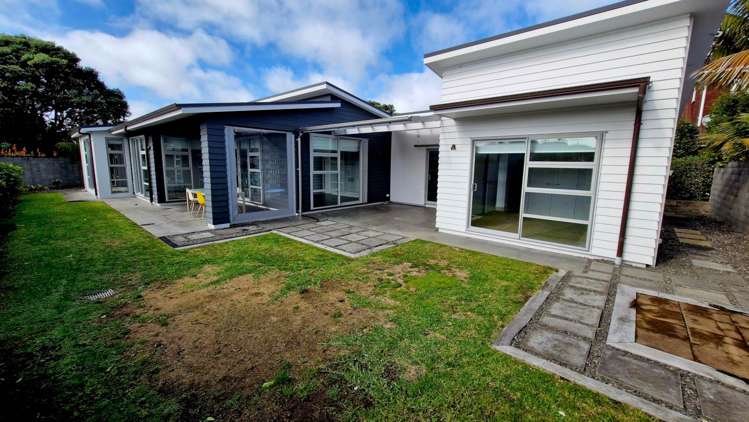 8 Marie Avenue Red Beach_14