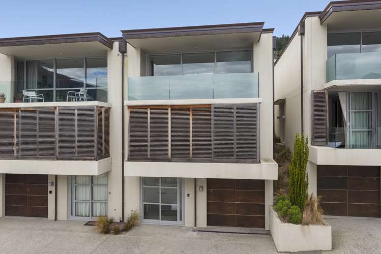 6/60 Hallenstein Street Queenstown_18