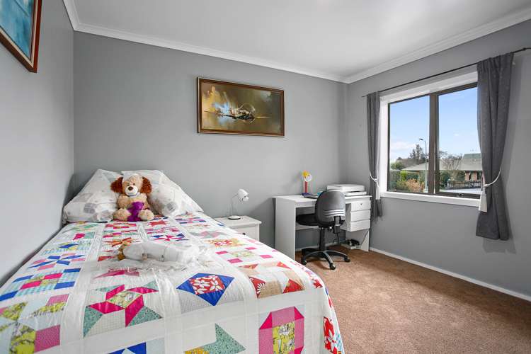 11a Fairburn Place Leamington_13