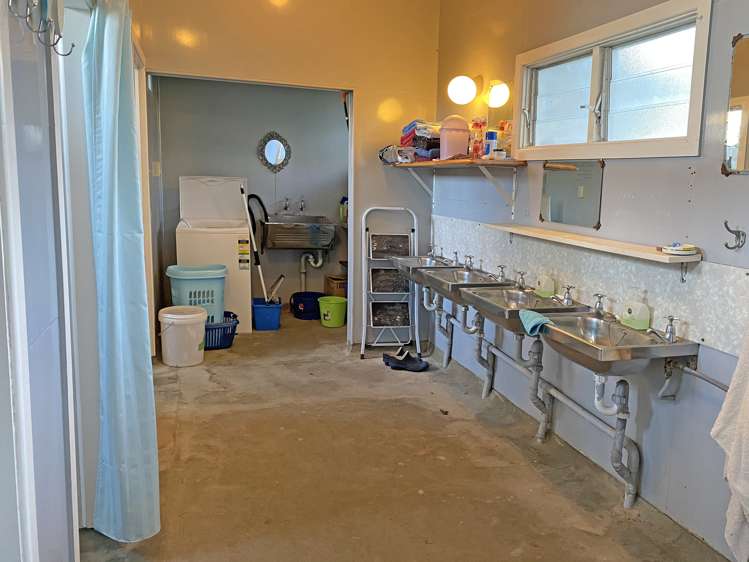 20 Ryley Street Owaka_13